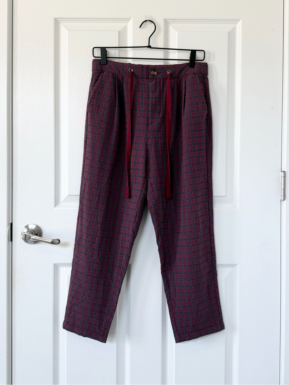 American Eagle Collegiate Academia Plaid Drawstring Pants in Red Burgundy & Blue